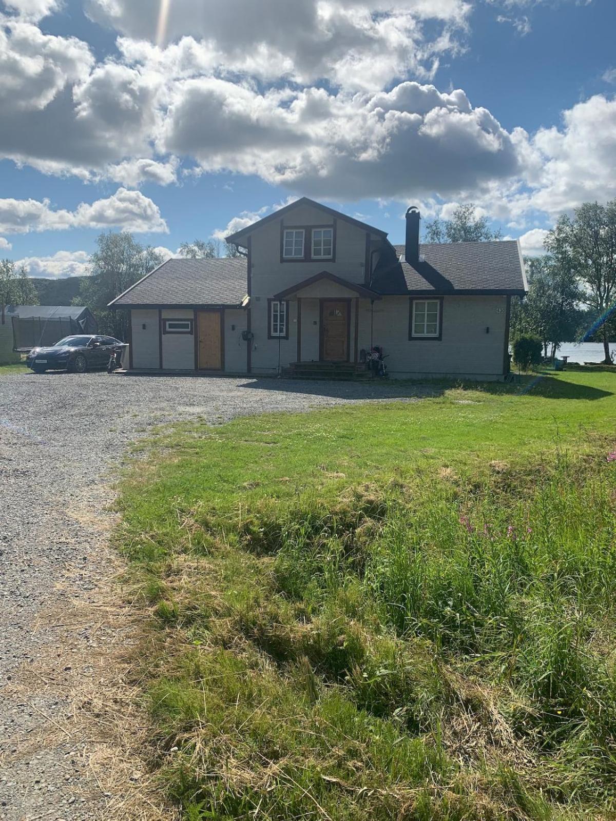 Cottage With Good Standard Next To Neiden River Zewnętrze zdjęcie